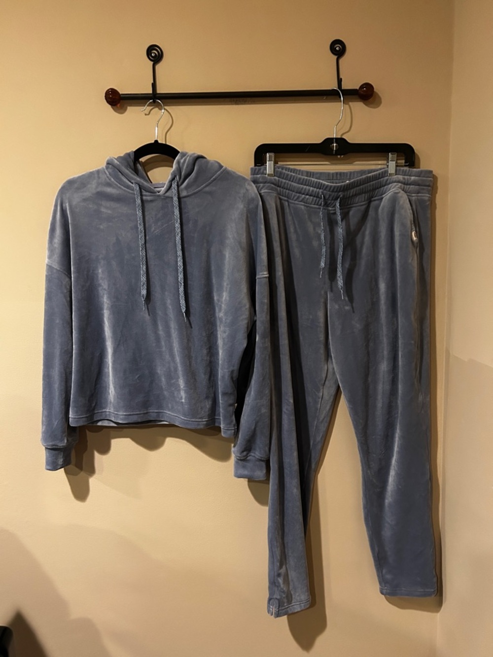 UGG Light Blue Velvet Hoodie & Velvet Joggers Set Size Large